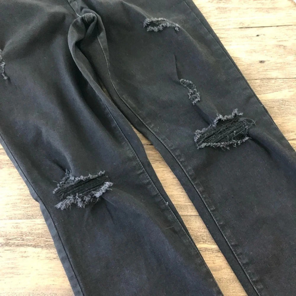 NWT Old Navy Size 10 Power Slim Straight Black Jeans Mid Rise Ripped Knees New - Picture 5 of 8
